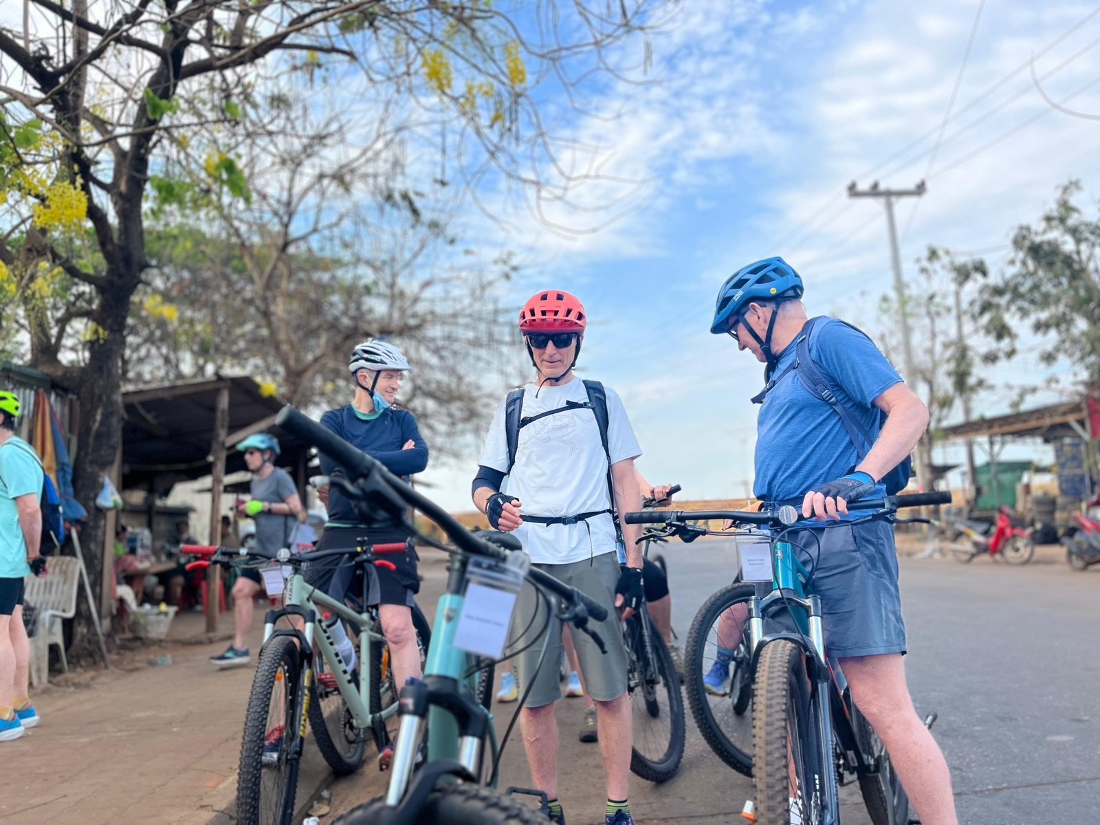 22 Days Hanoi Cycling to Luang Prabang and to Chiang Mai